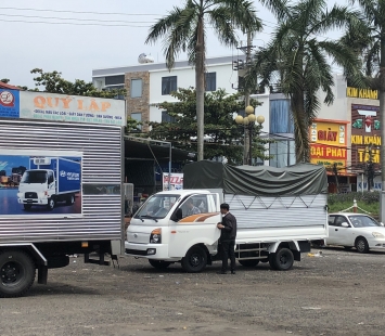 Trải nghiệm lái thử các dòng xe tải tại chợ Hòa Khánh - Đà Nẵng